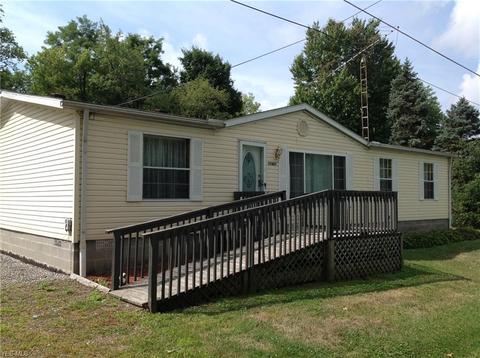 17807 1st St, Beloit, OH 44609 photo 1