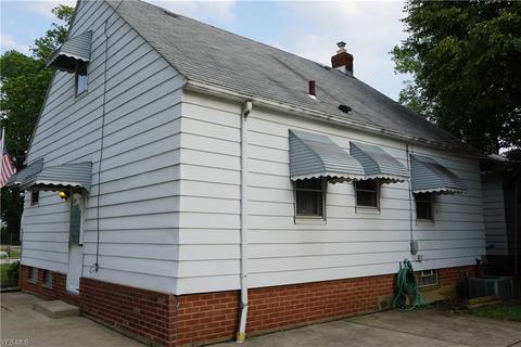 690 E 240th St, Euclid, OH 44123 photo 5