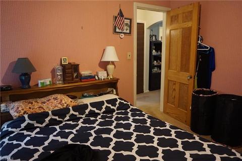 690 E 240th St, Euclid, OH 44123 photo 16