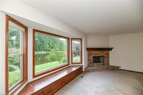 4384 Shannon Dr, Rootstown, OH 44272 photo 11