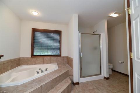 4384 Shannon Dr, Rootstown, OH 44272 photo 16