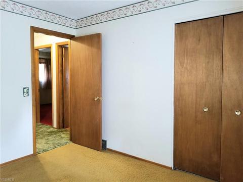 215 Adele Ave NW, Canton, OH 44708 photo 16