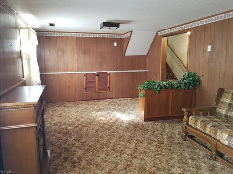 215 Adele Ave NW, Canton, OH 44708 photo 5