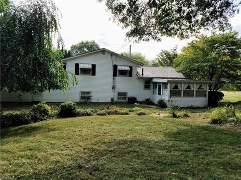 215 Adele Ave NW, Canton, OH 44708 photo 2
