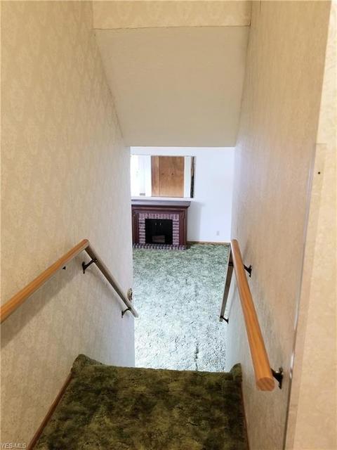 215 Adele Ave NW, Canton, OH 44708 photo 15