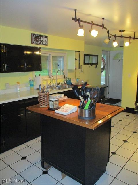 1431 Carson Rd, Ashtabula, OH 44004 photo 10
