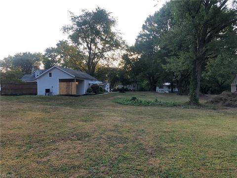 1780 Mohawk, Akron, OH 44306 photo 3