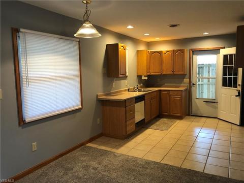 1780 Mohawk, Akron, OH 44306 photo 5