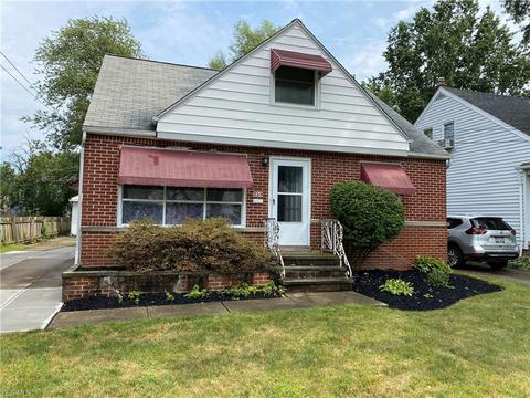 259 E 257th St, Euclid, OH 44132 photo 1