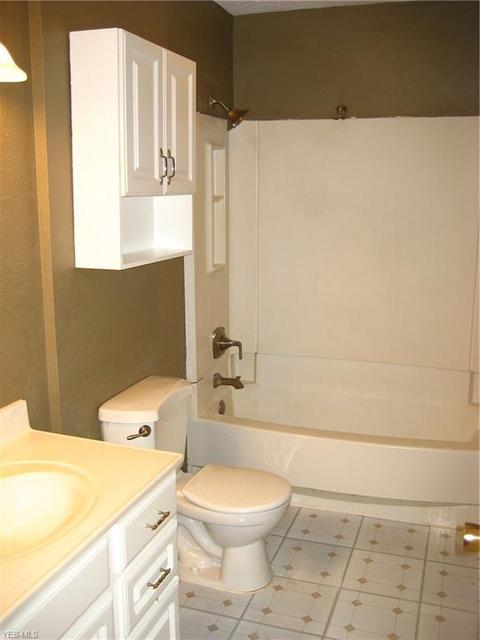 8690 Yoder Rd, Wadsworth, OH 44281 photo 10