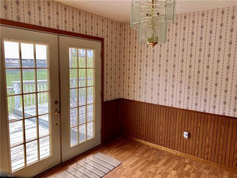 728 N 3rd St, Dennison, OH 44621 photo 3