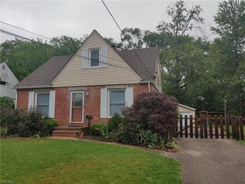 258 Baker St, Berea, OH 44017 photo 1
