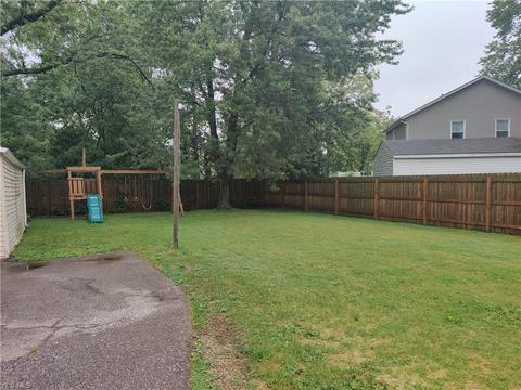 258 Baker St, Berea, OH 44017 photo 6