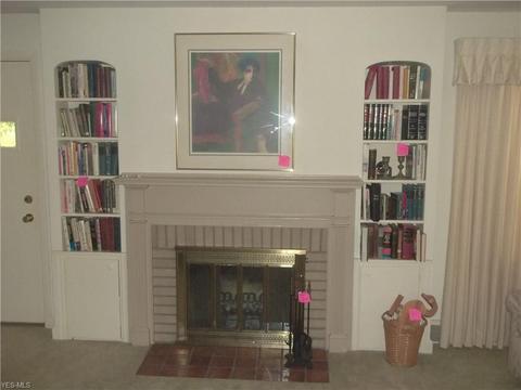 218 E 12th St, Dover, OH 44622 photo 9