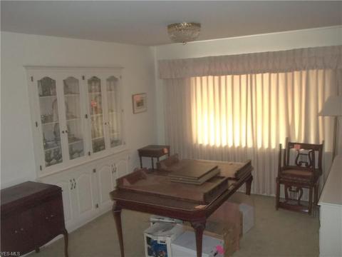 218 E 12th St, Dover, OH 44622 photo 12