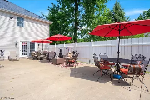 300 Bennington Dr, Sebring, OH 44672 photo 24