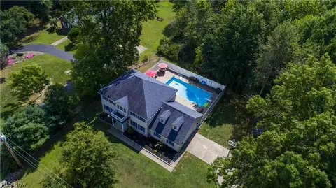 300 Bennington Dr, Sebring, OH 44672 photo 26