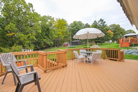 5400 Sandy Hook Dr, Parma, OH 44134 photo 8