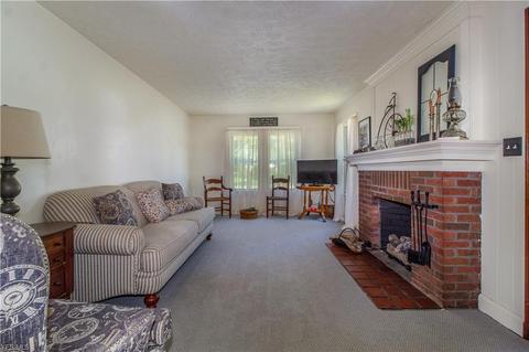 207 Maruba Ave, Ashtabula, OH 44004 photo 7