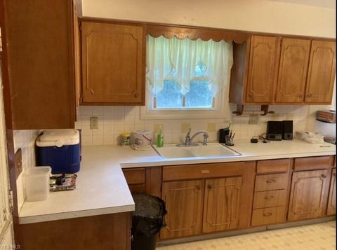 1130 E 18th St, Ashtabula, OH 44004 photo 7