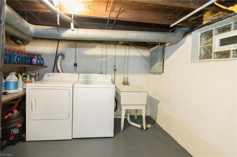 1963 E 30th St, Lorain, OH 44055 photo 27