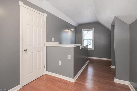 2442 E 35th St, Lorain, OH 44055 photo 23