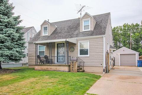 2442 E 35th St, Lorain, OH 44055 photo 1