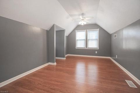 2442 E 35th St, Lorain, OH 44055 photo 21