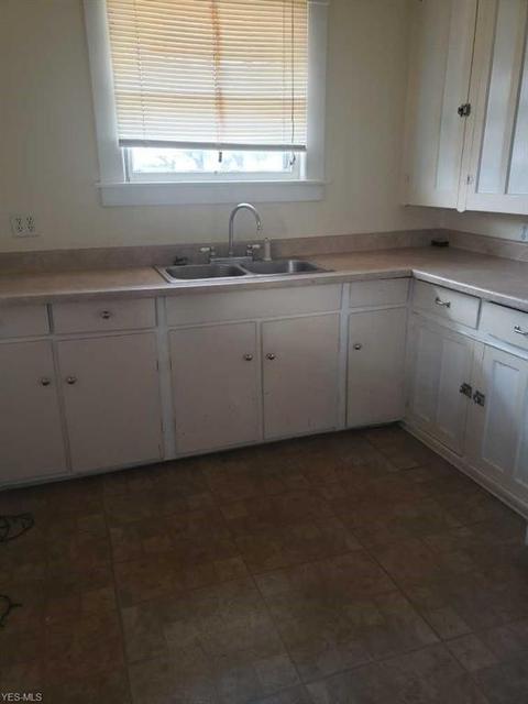 331 Harvard Ave, Elyria, OH 44035 photo 7