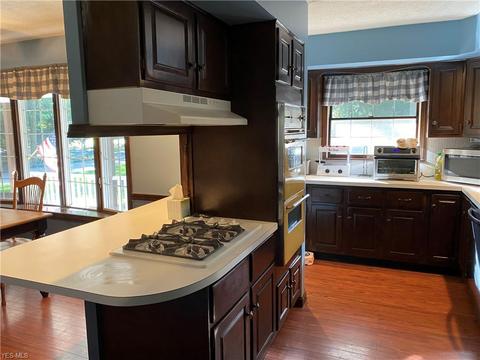 4638 Diane Dr, Ashtabula, OH 44004 photo 7