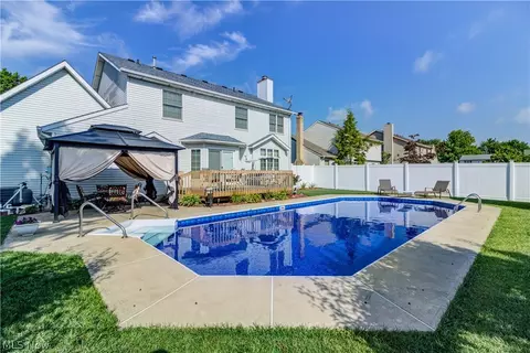 264 Ashland Ave, Elyria, OH 44035 photo 4