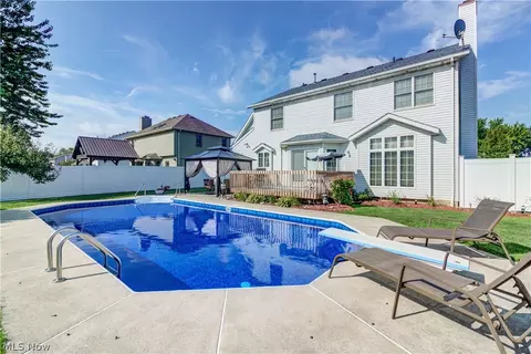 264 Ashland Ave, Elyria, OH 44035 photo 6