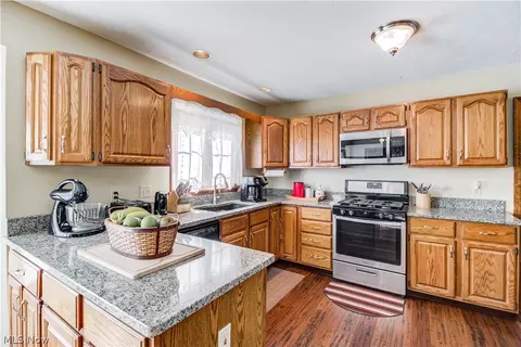 264 Ashland Ave, Elyria, OH 44035 photo 20