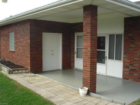 602 W Harvey St, Struthers, OH 44471 photo 13