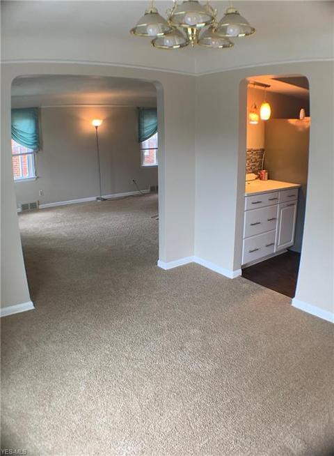 6202 Belmere Dr, Parma, OH 44129 photo 7
