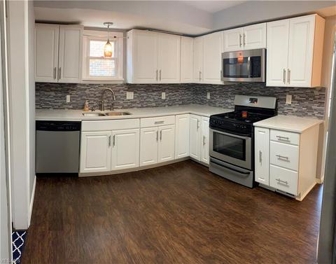 6202 Belmere Dr, Parma, OH 44129 photo 3
