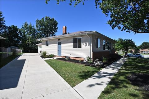7585 Selwick Dr, Parma, OH 44129 photo 34