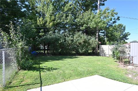7585 Selwick Dr, Parma, OH 44129 photo 32