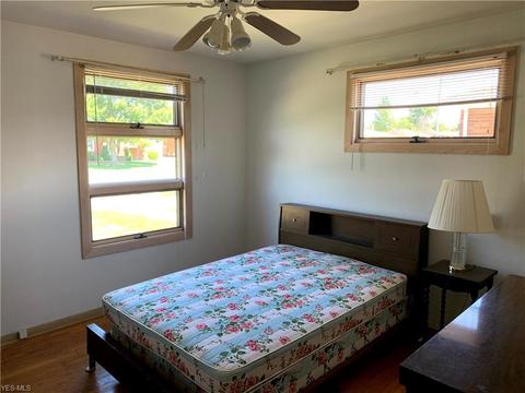 11575 Ronald Dr, Parma, OH 44130 photo 10