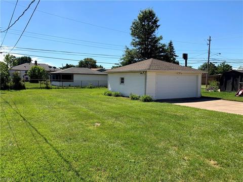 11575 Ronald Dr, Parma, OH 44130 photo 18