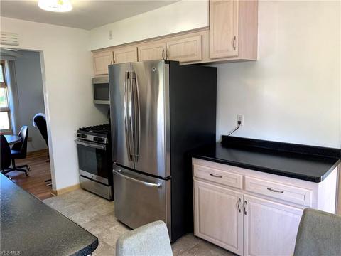 11575 Ronald Dr, Parma, OH 44130 photo 14