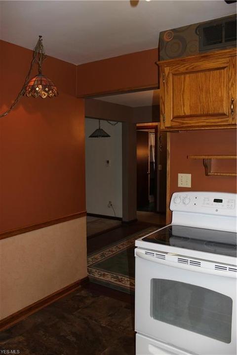 1920 Broad Ave NW, Canton, OH 44708 photo 9