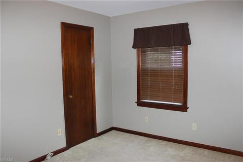 1920 Broad Ave NW, Canton, OH 44708 photo 16