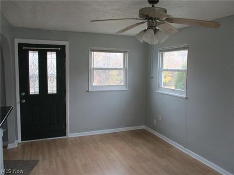 1010 Riverside Dr, Elyria, OH 44035 photo 7