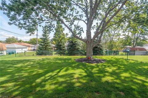 7635 Key West Dr, Parma, OH 44134 photo 31