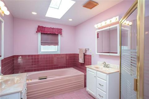7635 Key West Dr, Parma, OH 44134 photo 19