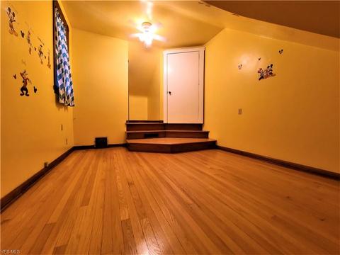 435 11th St, Elyria, OH 44035 photo 13