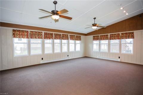 38 Hopewell Dr, Struthers, OH 44471 photo 6