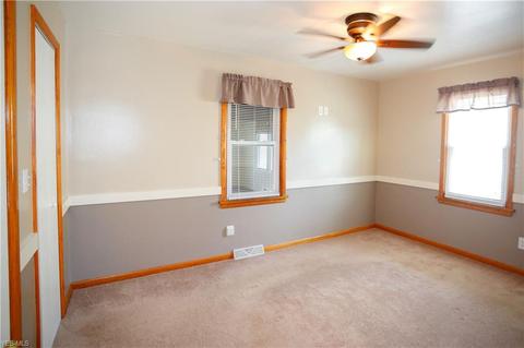 38 Hopewell Dr, Struthers, OH 44471 photo 13