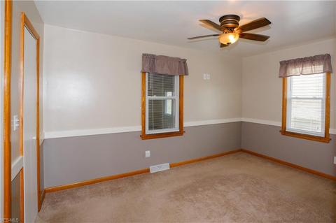 38 Hopewell Dr, Struthers, OH 44471 photo 12